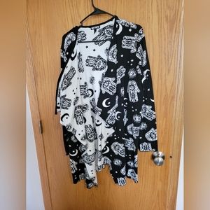 Hot topic fortune moon cardigan XL